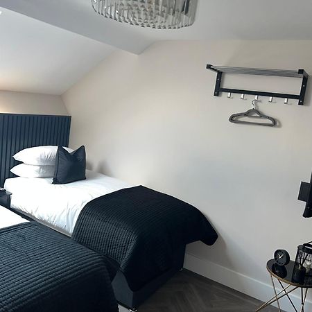 128 Anfield Road Hotel Liverpool Szoba fotó